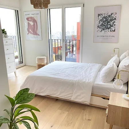 Apartment With Stunning Views- 15 Min Hb- Self Check-in
